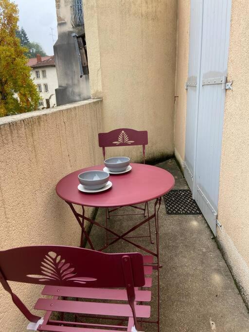 Le Saint-Amour Appartement Classe 2 Etoiles Ngoại thất bức ảnh